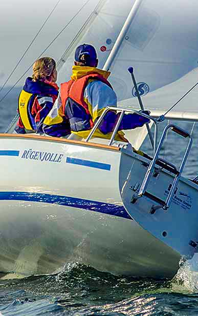 Freizeitboote, Segelboote, Segeljollen, Motorboote und Ruderboote finden Sie bei der Wieker Boote GmbH